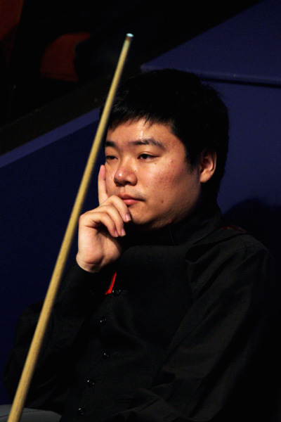 仍在经历磨 仍在经历磨