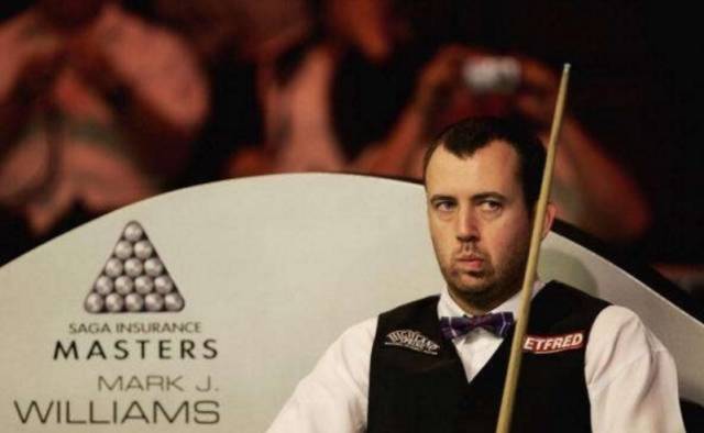 尽显沉着冷 尽显沉着冷