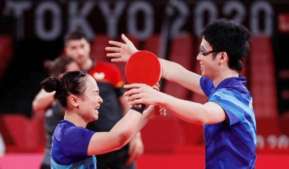 通过出售一 通过出售一