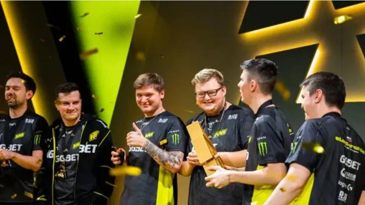 年轻而成熟 年轻而成熟