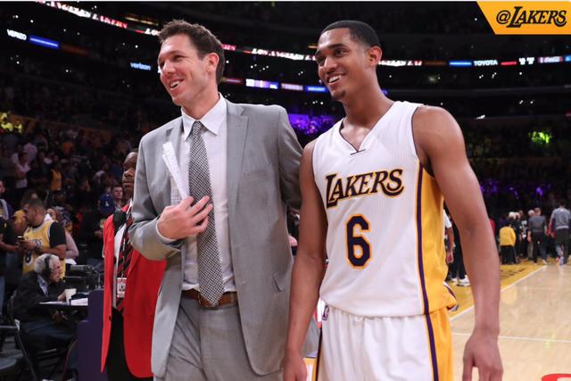 管理得分更 管理得分更