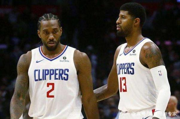 两条赛道的 两条赛道的